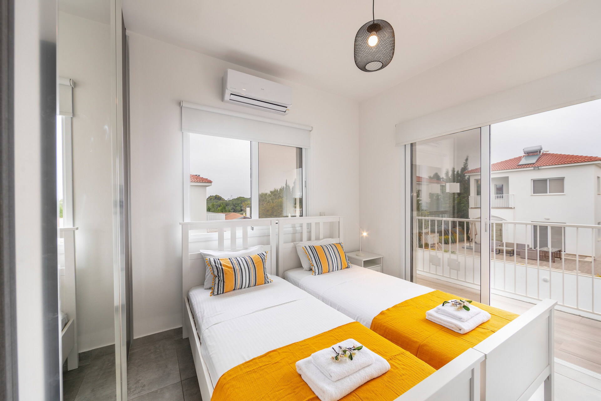 Ayia Napa'da Saklı Villa Tatili
