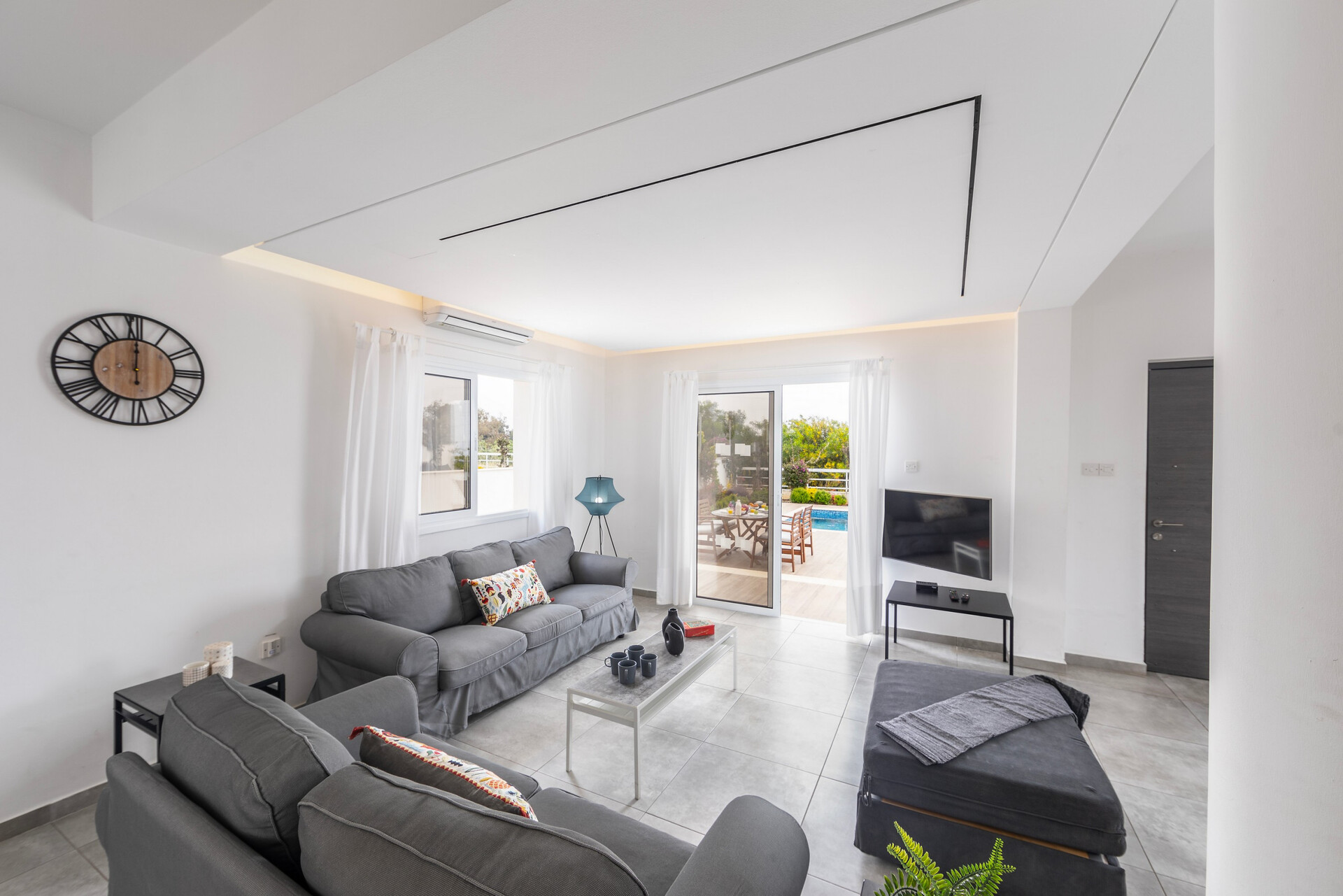 Ayia Napa'da Saklı Villa Tatili