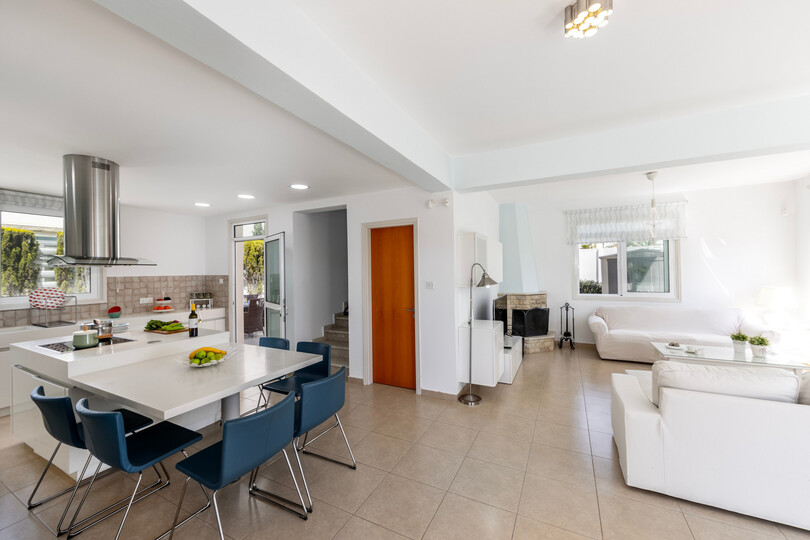 Huzurlu Bir Sığınak: Protaras'ta 3 Yatak Odalı Villa, 1721