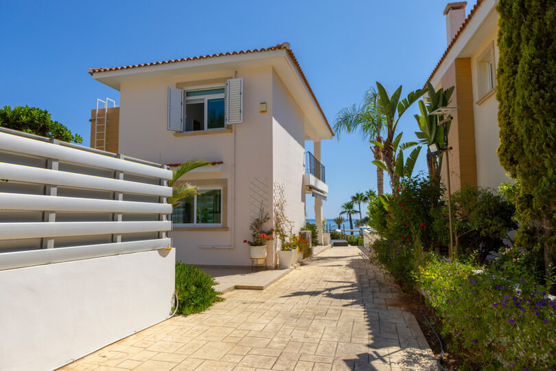 Huzurlu Bir Sığınak: Protaras'ta 3 Yatak Odalı Villa, 1721