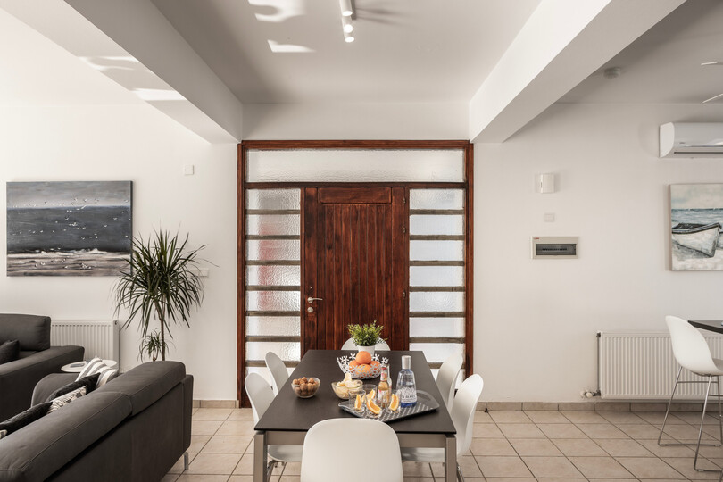 Perivolia Cenneti: Satılık 4 Yatak Odalı Villa, 1403