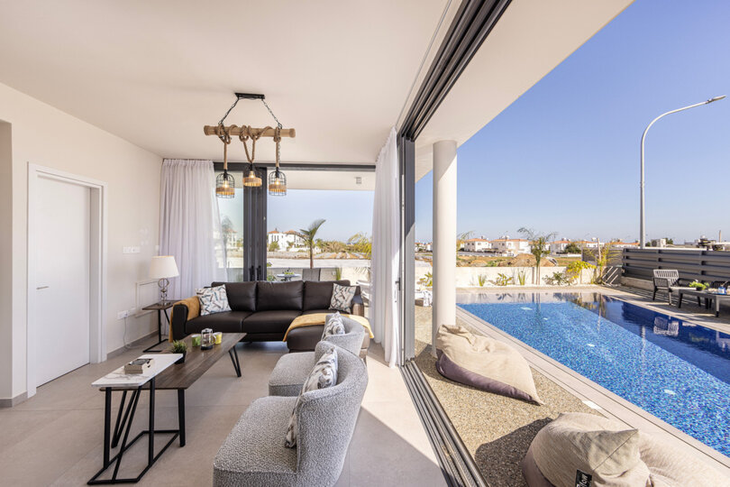 Paralimni'de 1588'den Kalma Büyüleyici Villa Tatili