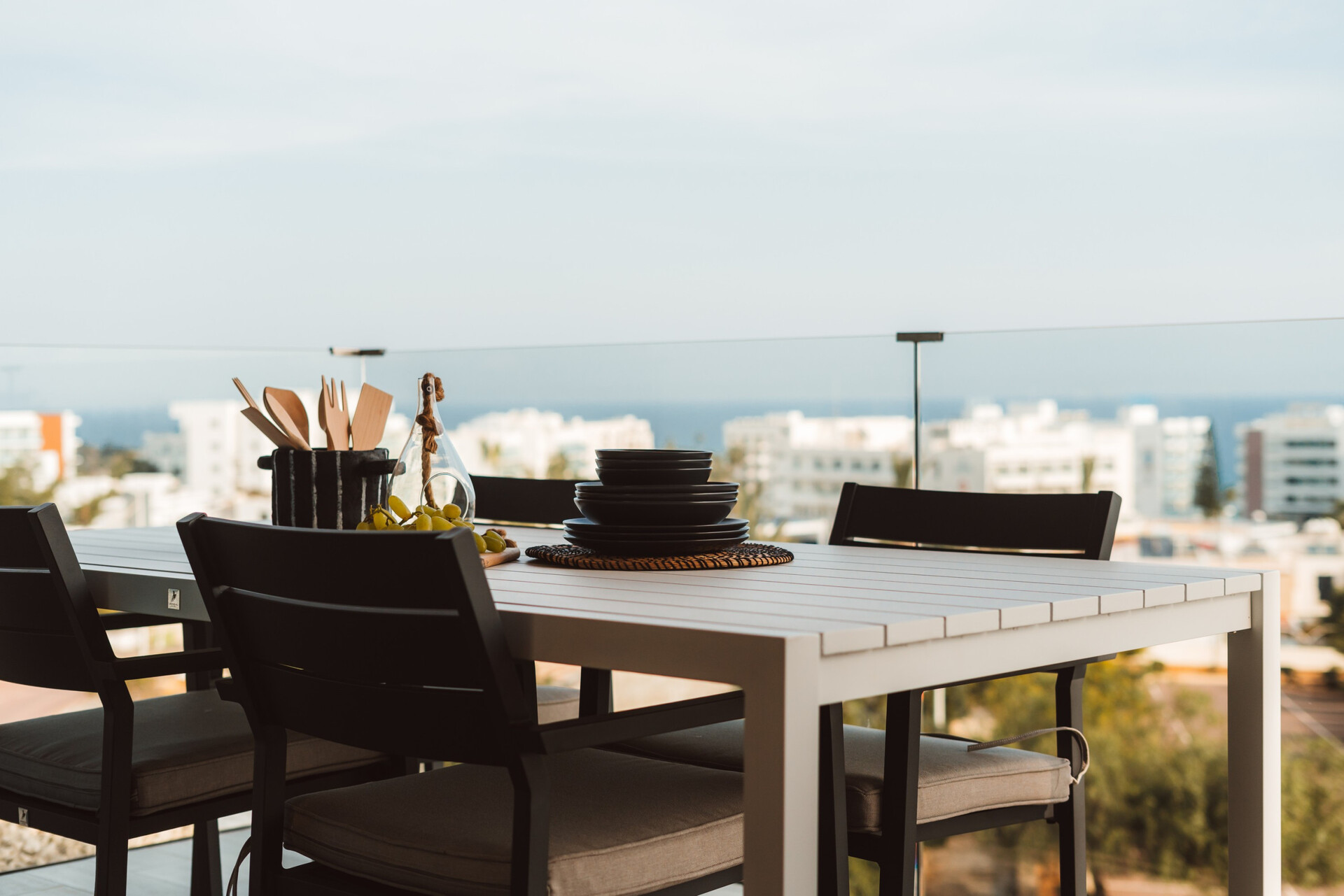 Deniz Kenarında Huzur: Protaras'ta 2 Yatak Odalı Villa, 1724