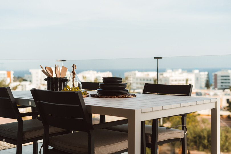 Deniz Kenarında Huzur: Protaras'ta 2 Yatak Odalı Villa, 1724