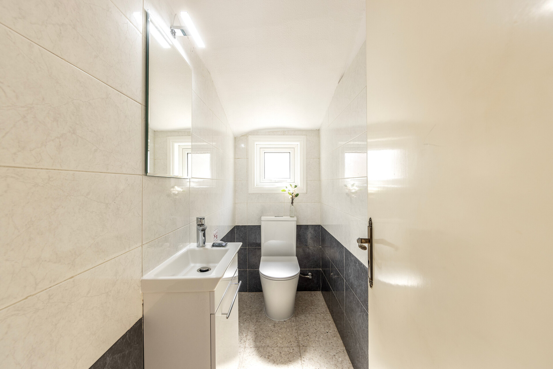 Sotira'da Havuzlu, Şirin 3 Yatak Odalı Villa, 1338