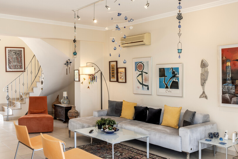 Larnaka 1000'de 3 Yatak Odalı Konforlu Villa