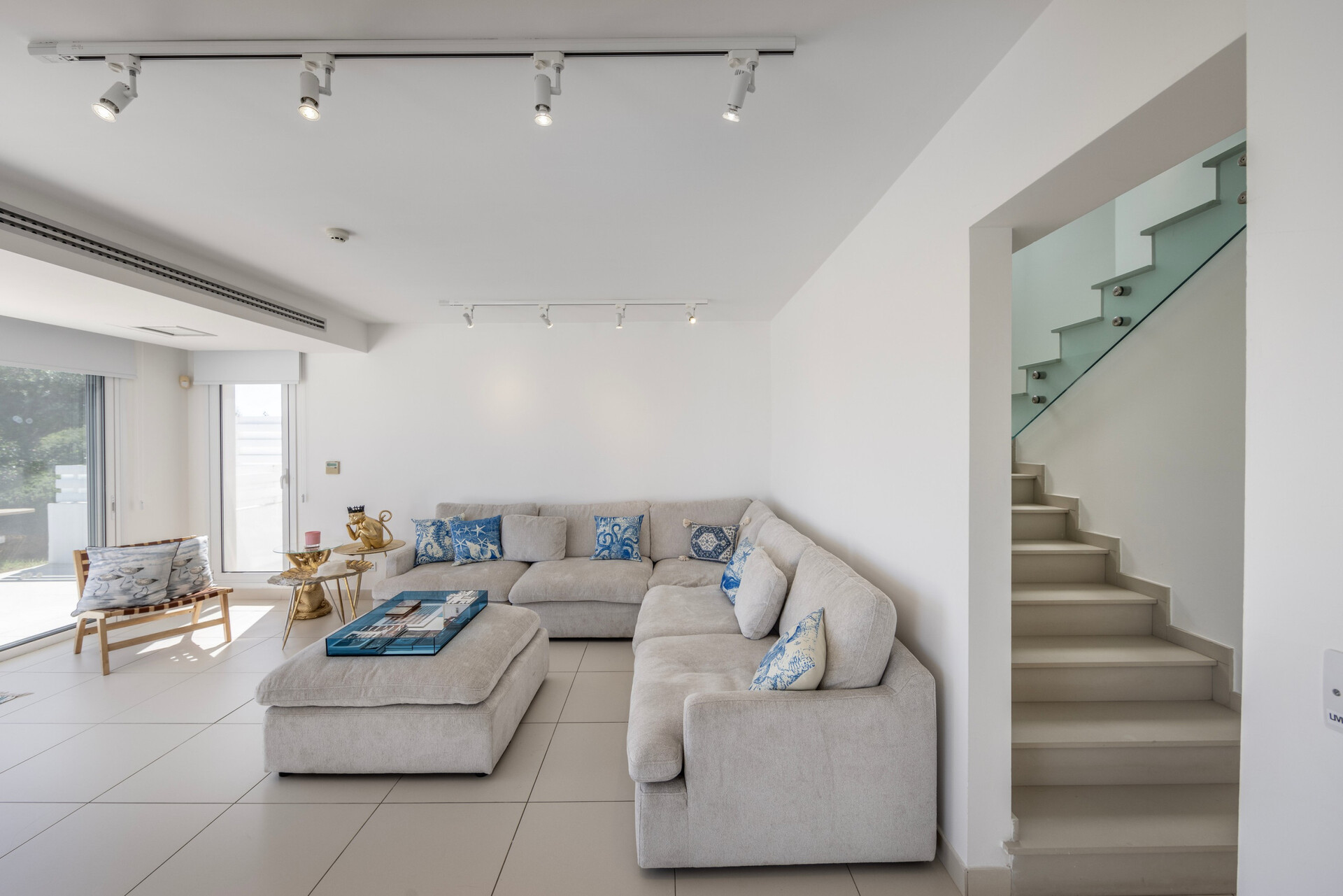 Pernera 1543'te 5 Yatak Odalı Sakin Villa
