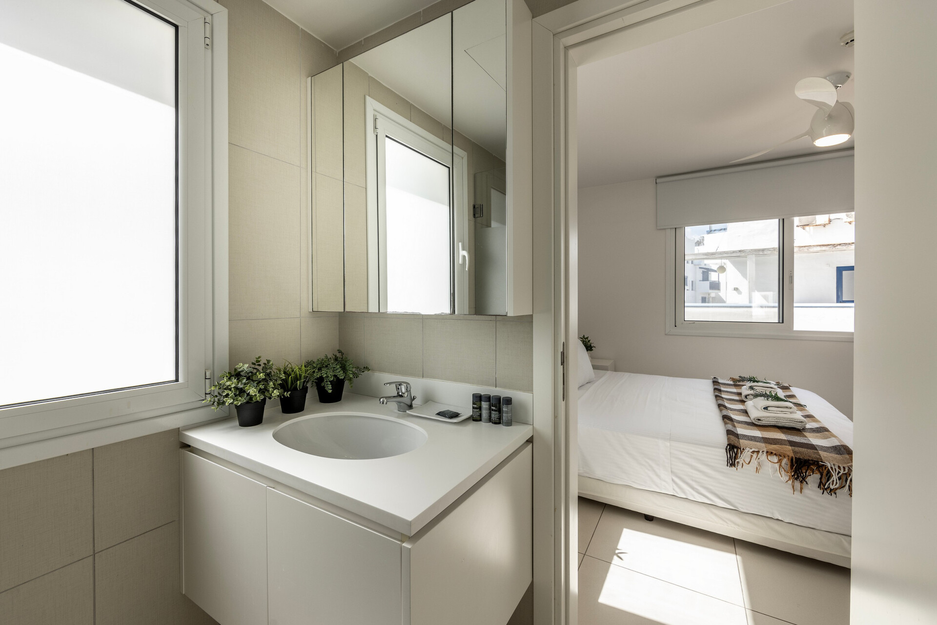 Pernera 1543'te 5 Yatak Odalı Sakin Villa