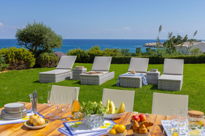 Pernera 1543'te 5 Yatak Odalı Sakin Villa
