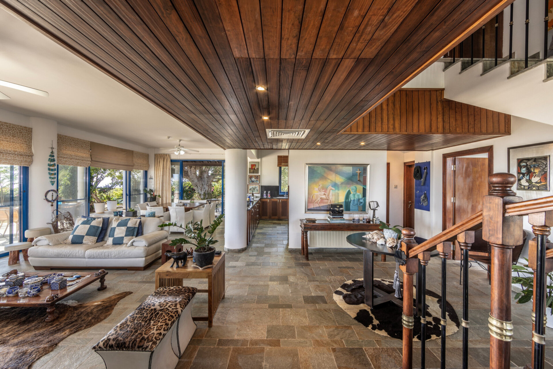 Ayia Napa'da Modern 4 Yatak Odalı Villa Vahası, 1396