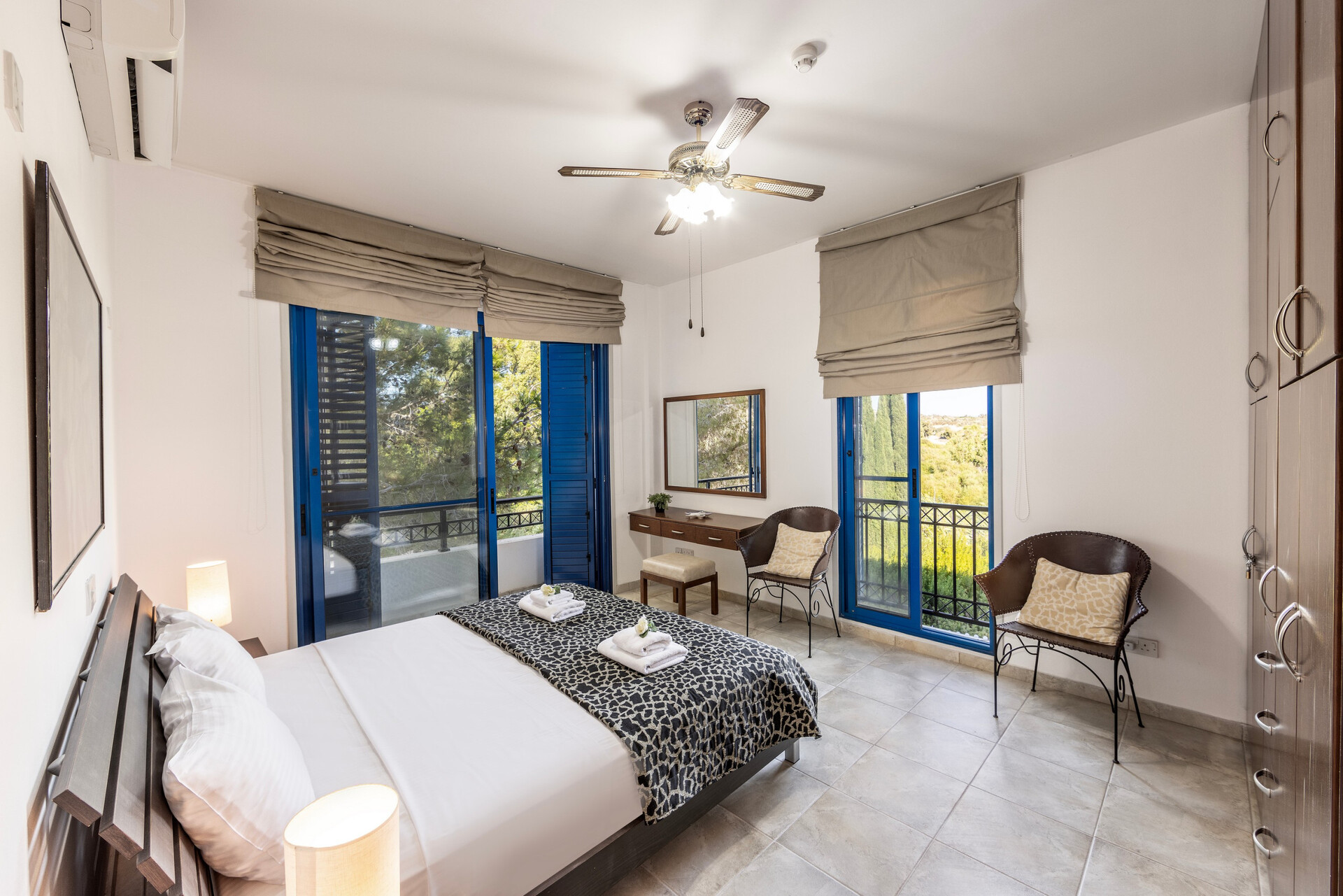 Ayia Napa'da Modern 4 Yatak Odalı Villa Vahası, 1396