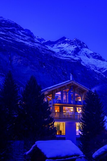 Matterhorn manzaralı, seçkin bir konaklama yeri olan Valais Chalet 1012