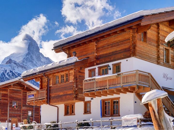 Matterhorn'un Altında Rahatlatıcı Bir Alp Kucaklaması 1205, Zermatt, Switzerland