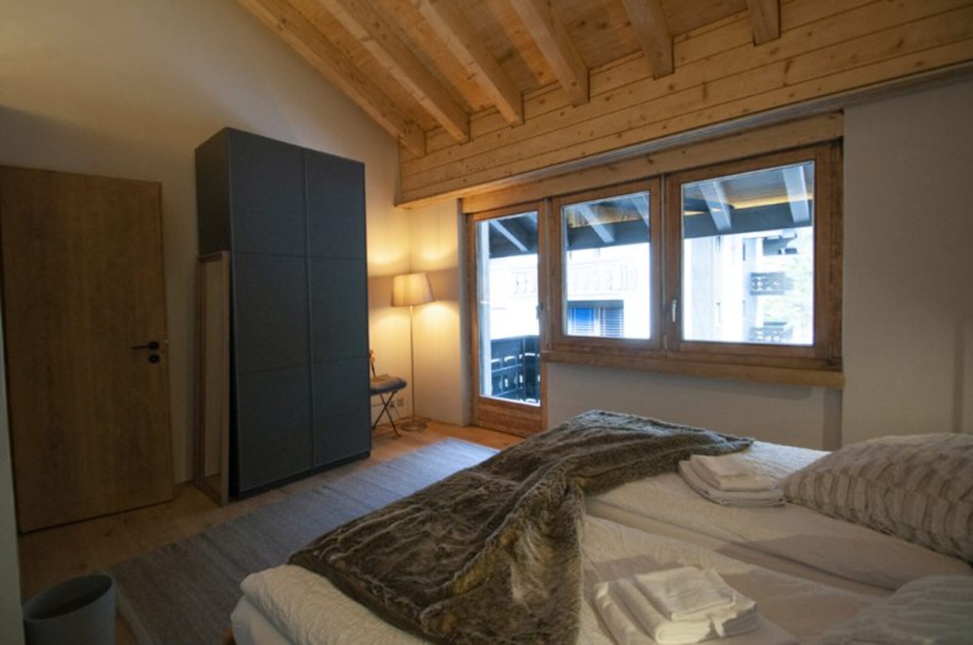 Valais Dağ Evi 1022, Matterhorn Manzaralı Alp Şıklığı