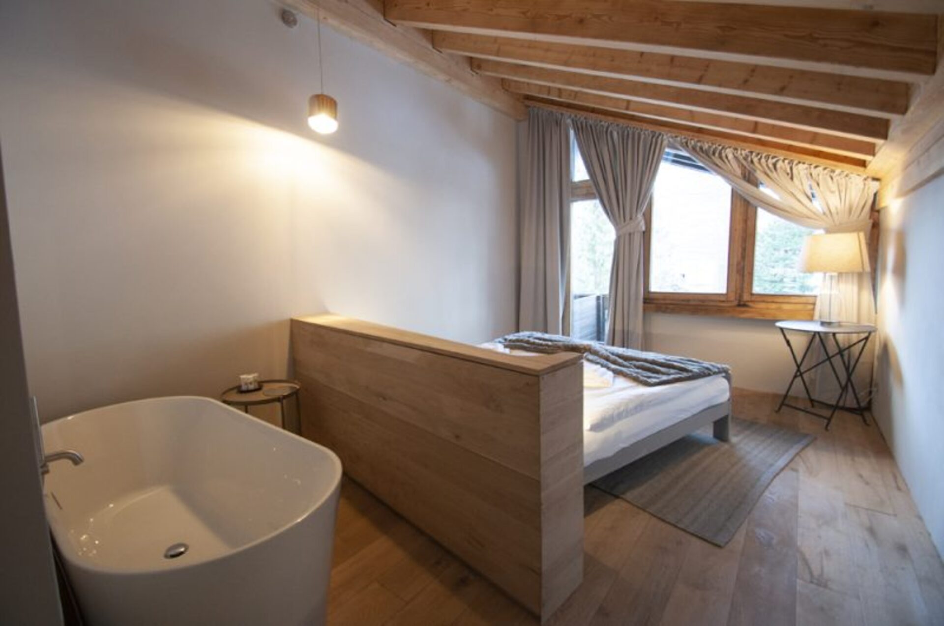 Valais Dağ Evi 1022, Matterhorn Manzaralı Alp Şıklığı