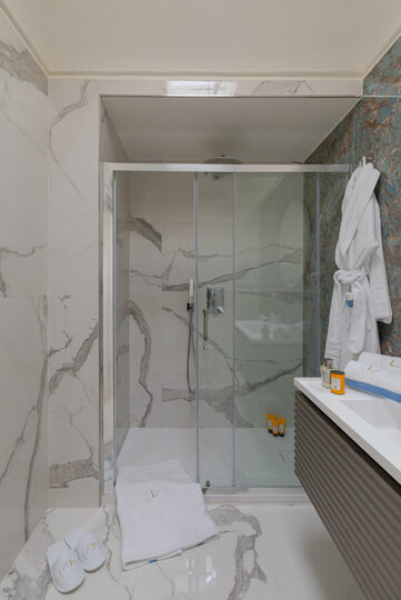 Capri'nin Saf Lüksüne Kaçış – Capri Villa 1006