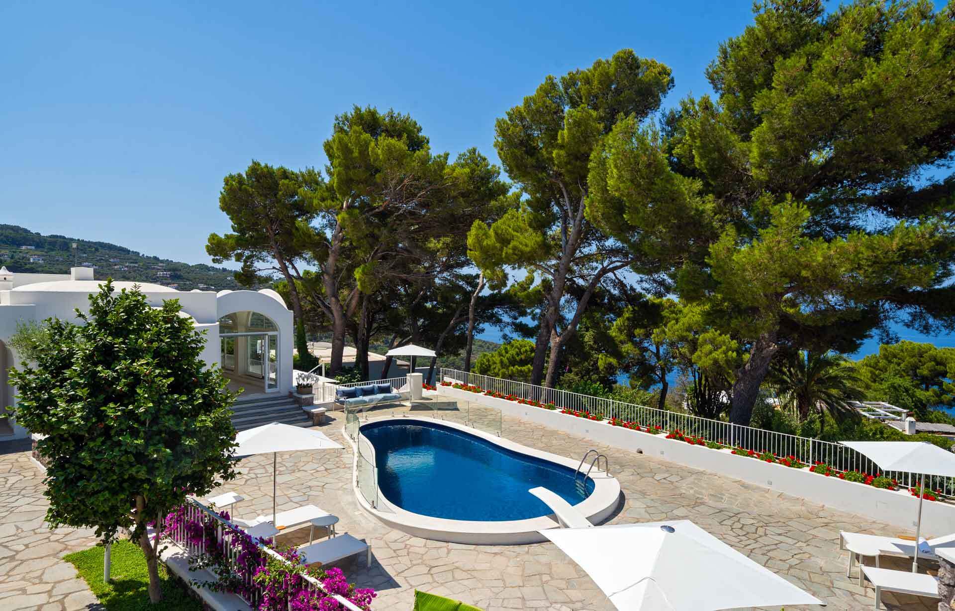 Capri'nin Saf Lüksüne Kaçış – Capri Villa 1006