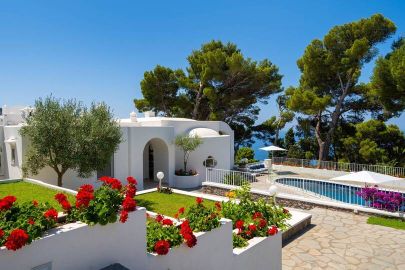Capri'nin Saf Lüksüne Kaçış – Capri Villa 1006