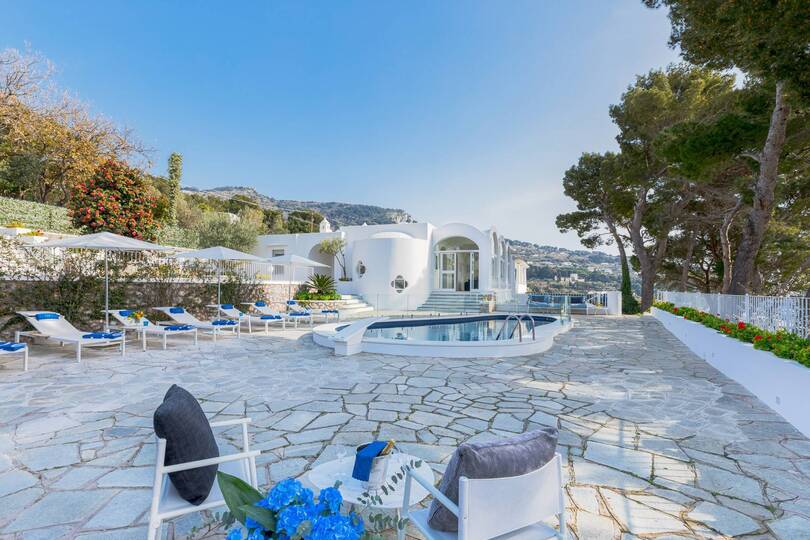 Capri'nin Saf Lüksüne Kaçış – Capri Villa 1006