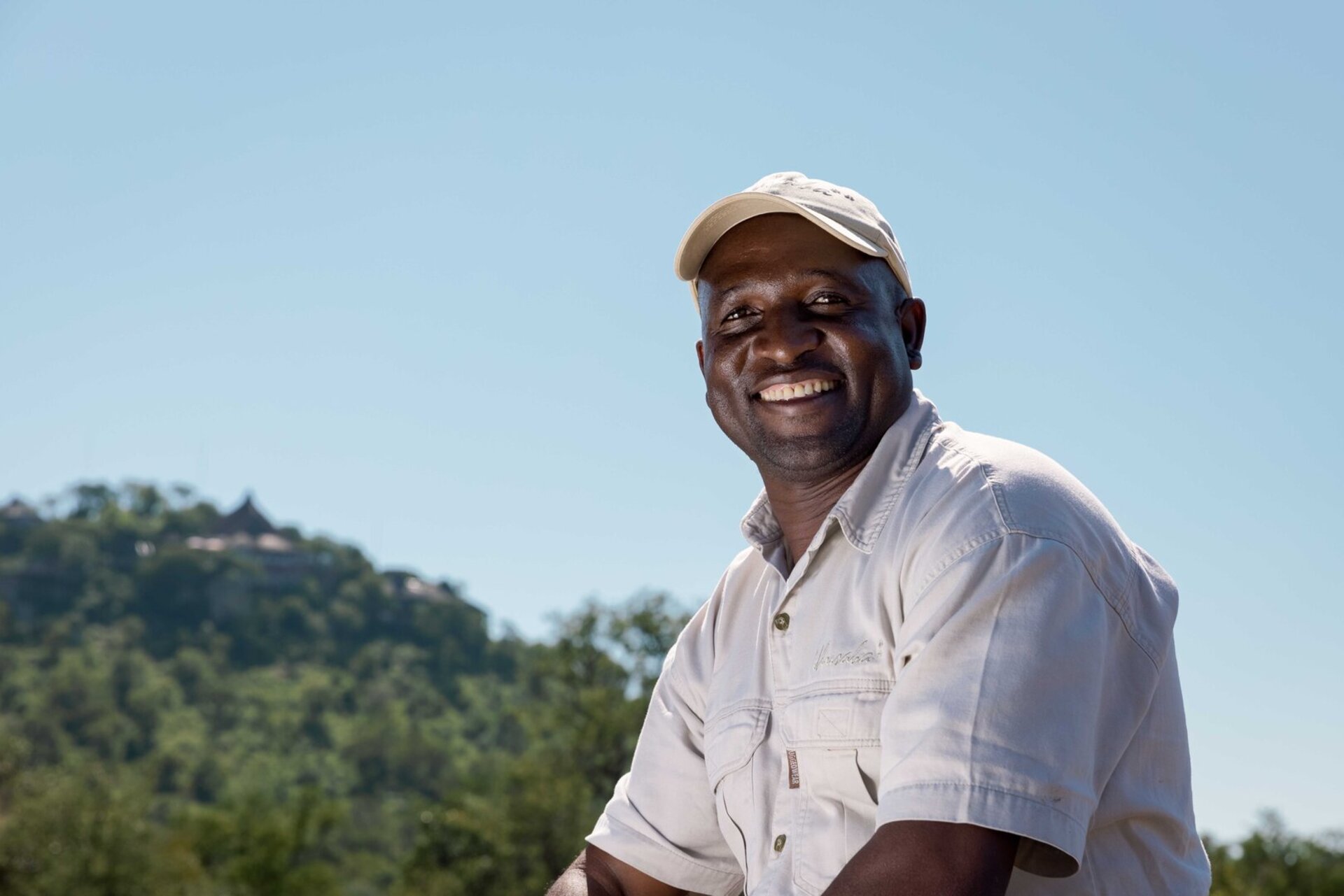 Ulusaba_Cliff 1030