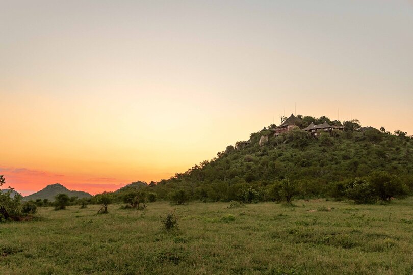 Ulusaba_Cliff 1030