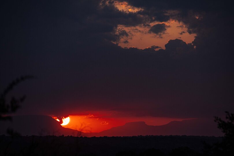 Ulusaba_Cliff 1030
