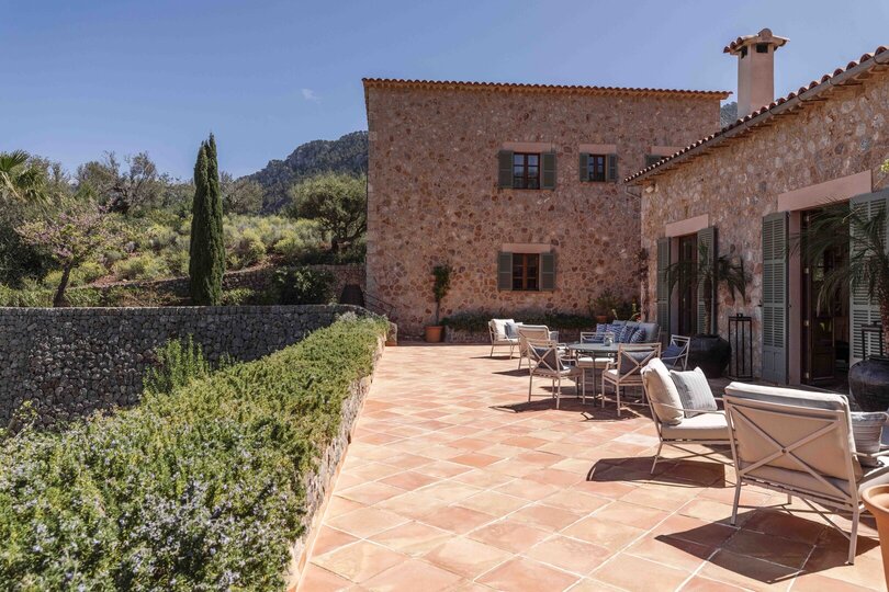 Mediterranean Escape Villa 1032