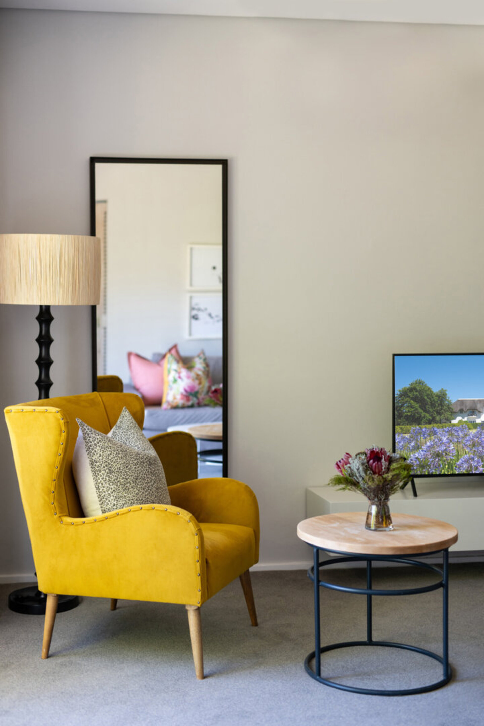 Elegant Pinotage Suites with Vineyard Mountain and Garden Views 1040