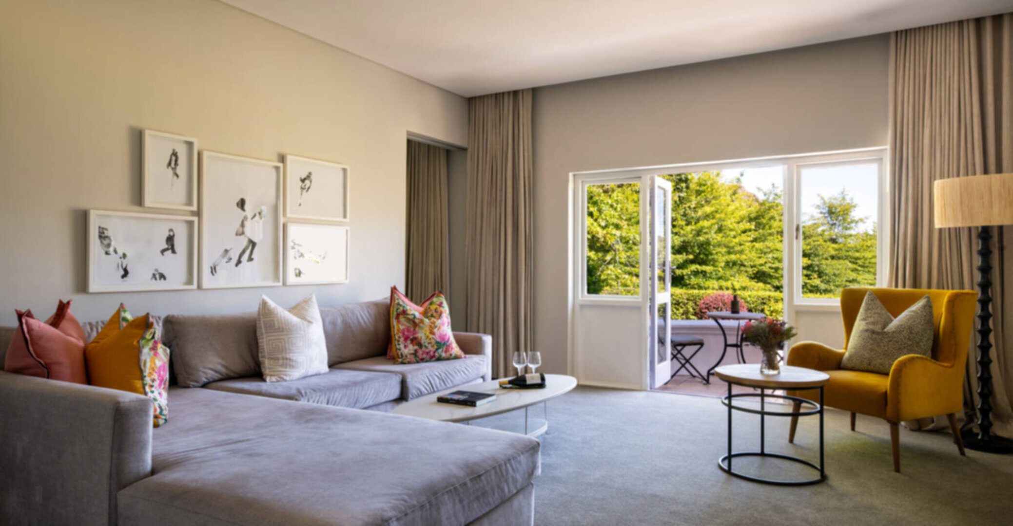 Elegant Pinotage Suites with Vineyard Mountain and Garden Views 1040