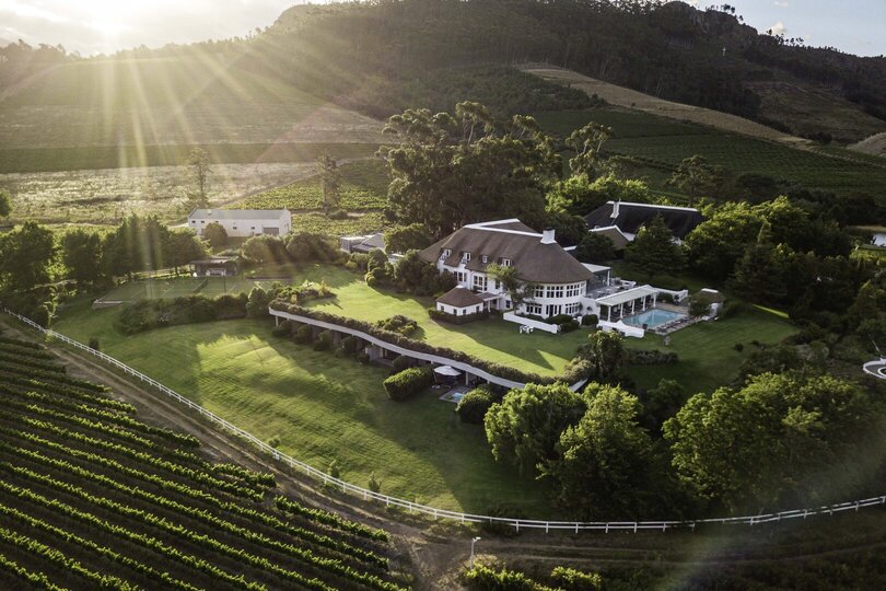 Elegant Pinotage Suites with Vineyard Mountain and Garden Views 1040