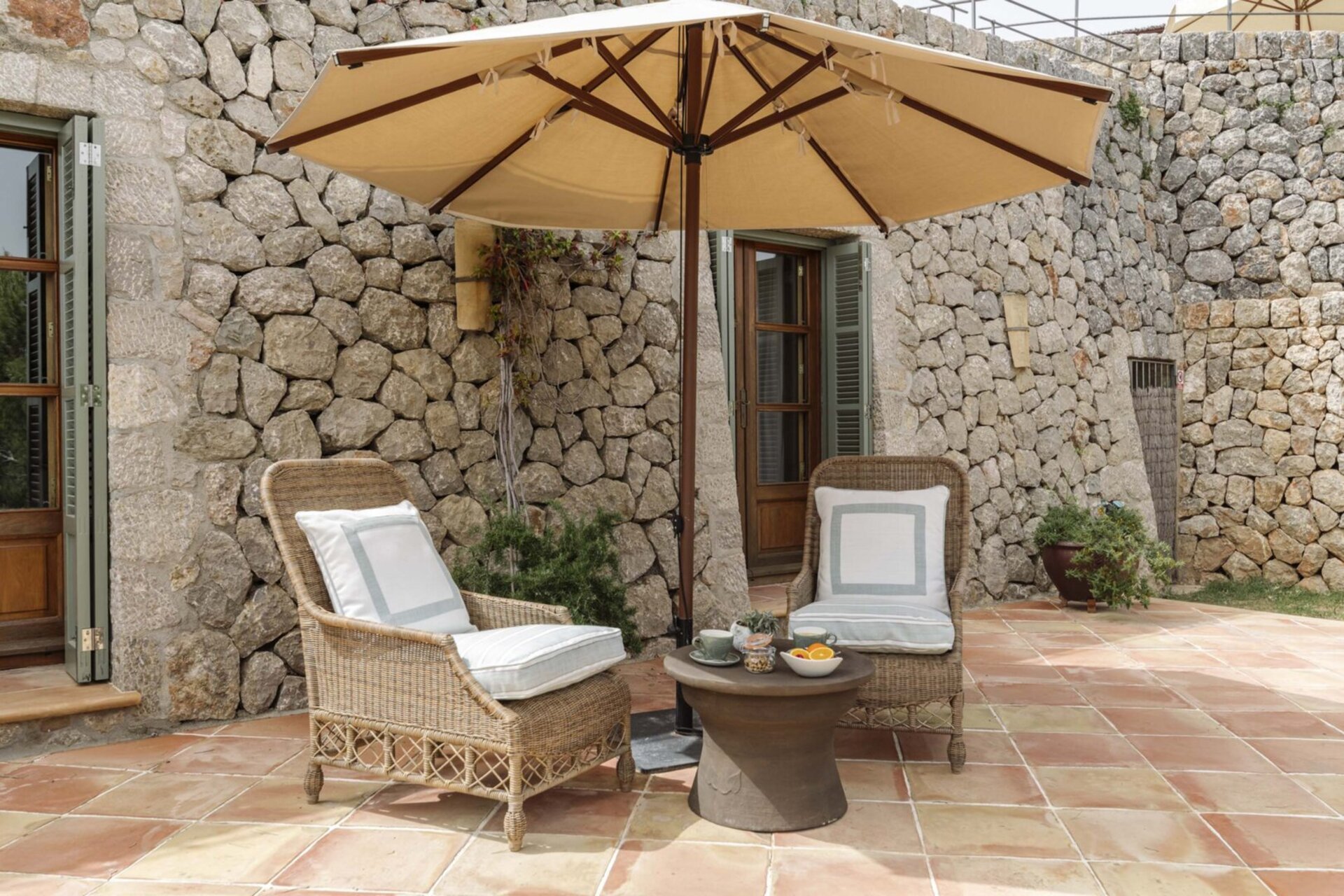 Eagle’s Point Luxury Villa with Mediterranean Views 1060