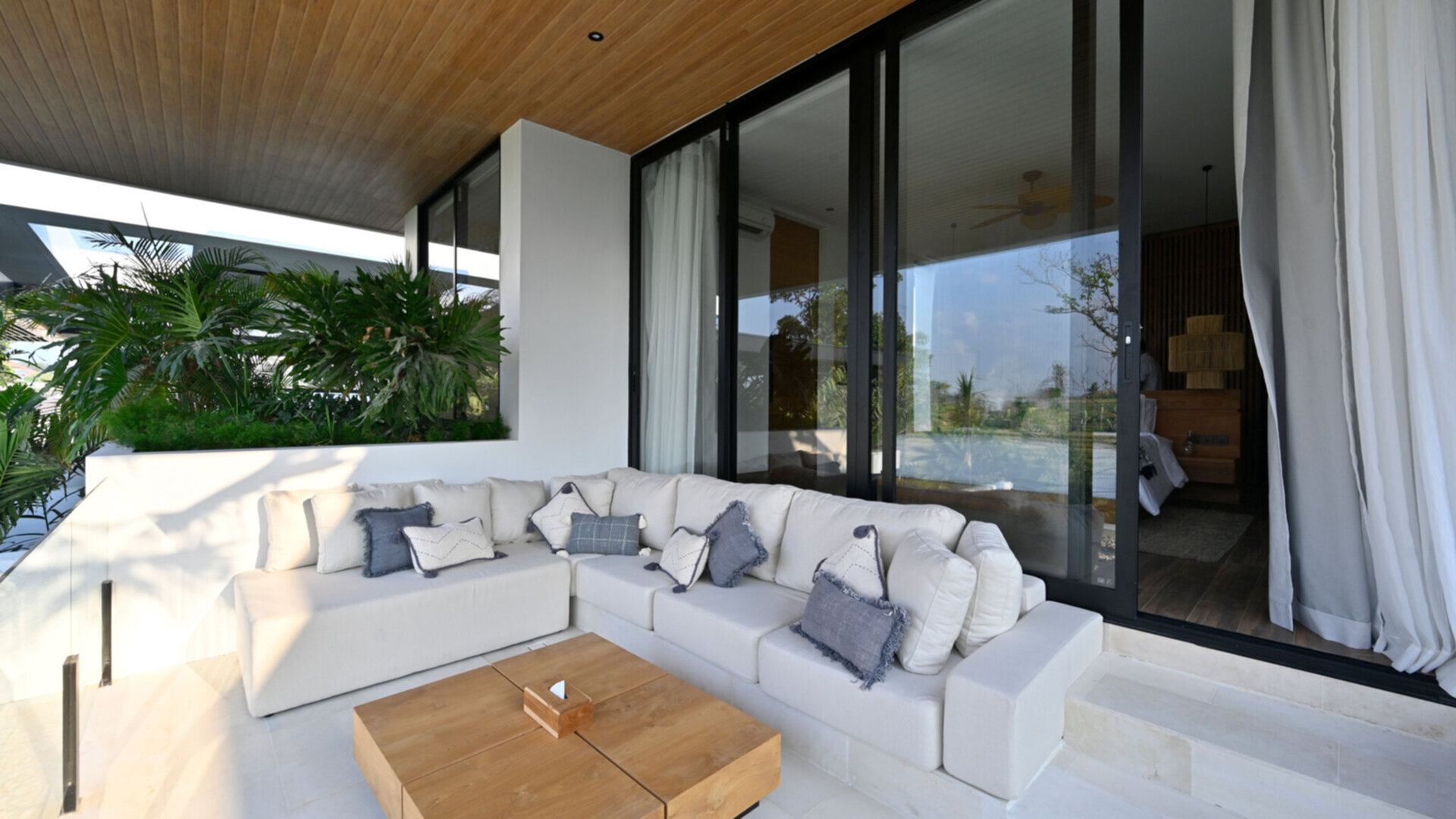 Restful guest bedroom balcony sala