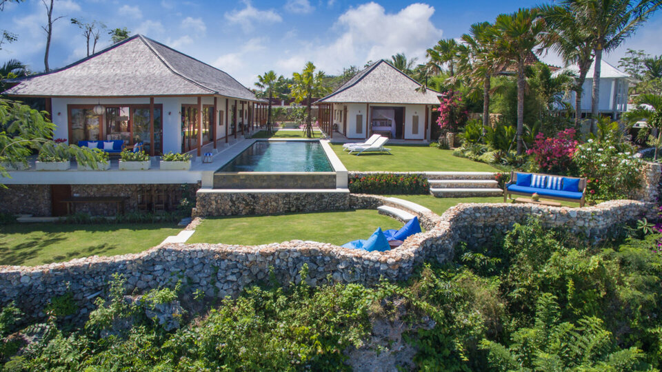 Sol y Mar - Your majestic tropical cliffside holiday villa