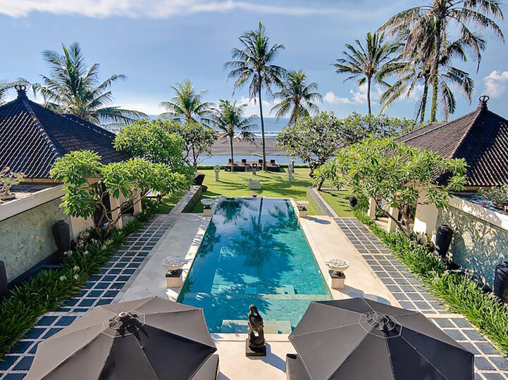 Outdoor layout