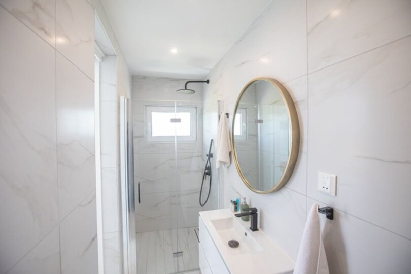 Jakuzili ve Barbekü Alanlı Çağdaş Villa, Protaras Villa 1027