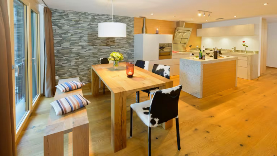 Zermatt'ta Balkonlu Geniş 3 Yatak Odalı Daire, Zermatt Daire 1238
