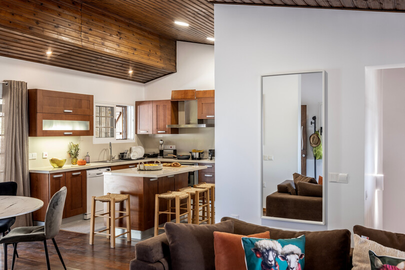 5 Star Forest View Cottage – Luxury Mountain Retreat