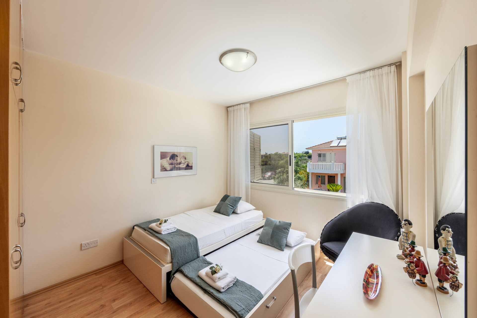 5 Star Villa Larnaca Chelidonia - Luxury Seafront Escape