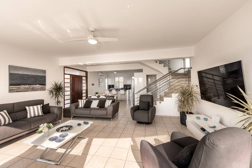 5 Star Villa Faros Beachfront Escape - Sunset Seaside Retreat