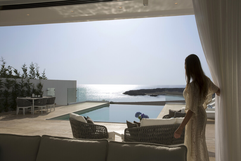 5 Star Villa Blue Waves Protaras Beachfront 3 - Beachfront Escape