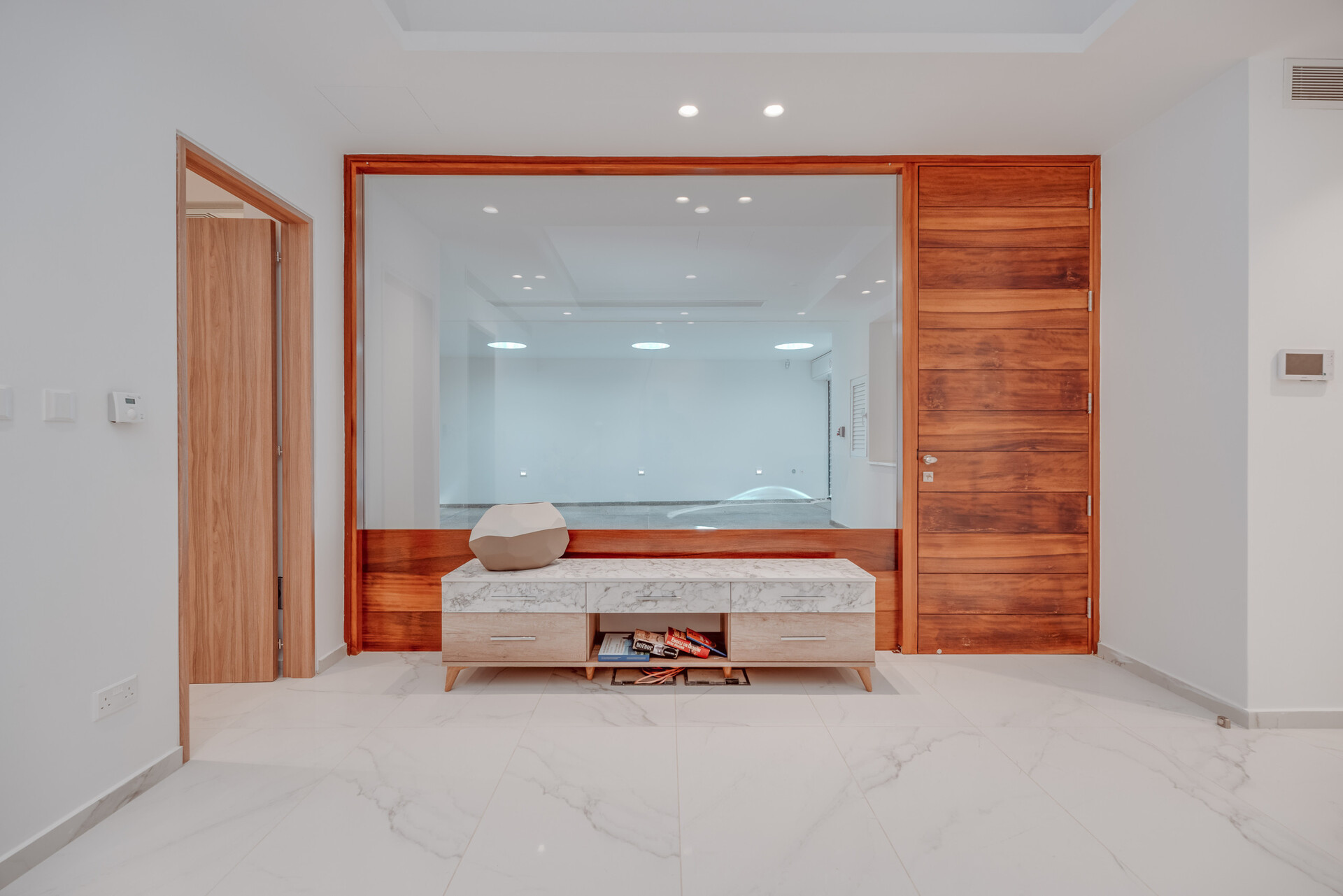 5 Star Villa Blue Waves Protaras Beachfront 3 - Beachfront Escape