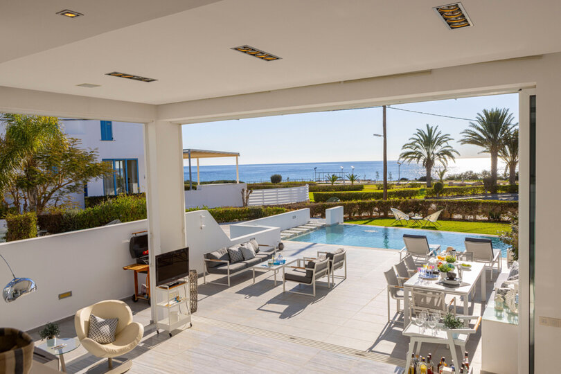 5 Star Villa Elaia Seafront - Panoramic Coastal Escape