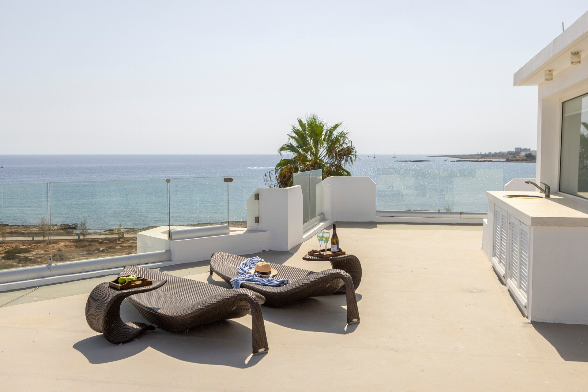 5 Star Villa AleMar Seafront - Designer Coastal Elegance