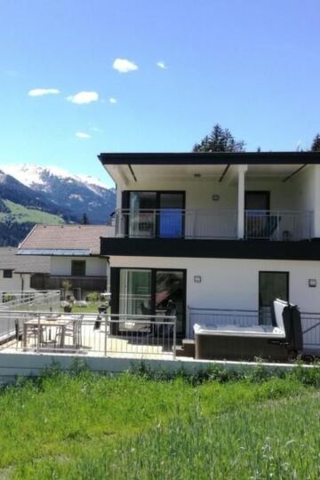 Lienz'de Dağ Manzaralı 2 Yatak Odalı Ev, 4 Kişilik, 1284