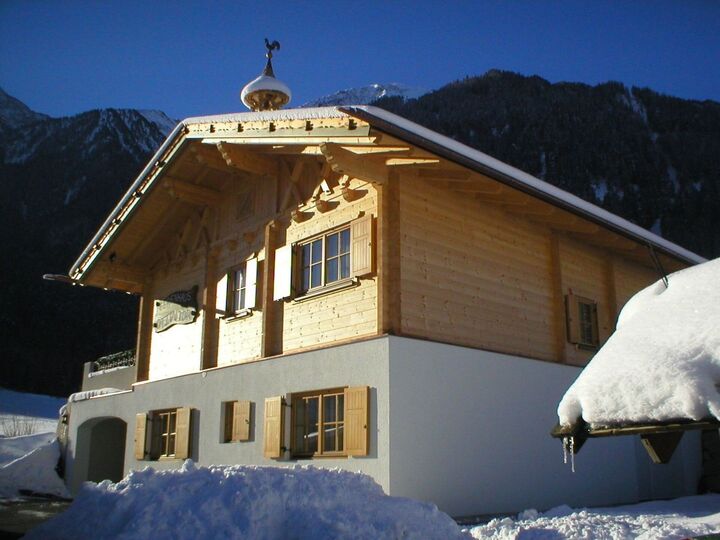 4-Bed House with Private Pool in Imst, Sleeps 8, 1132, Sautens, Austria