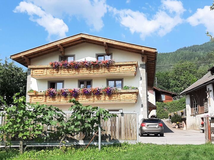 1-Bed Apartment in Spittal an der Drau, Sleeps 4, 1031, Semslach, Austria
