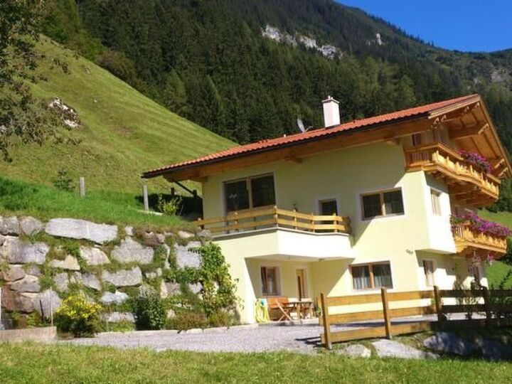 Schwaz'da Dağ Manzaralı 2 Yatak Odalı Daire, 6 Kişilik, 1345