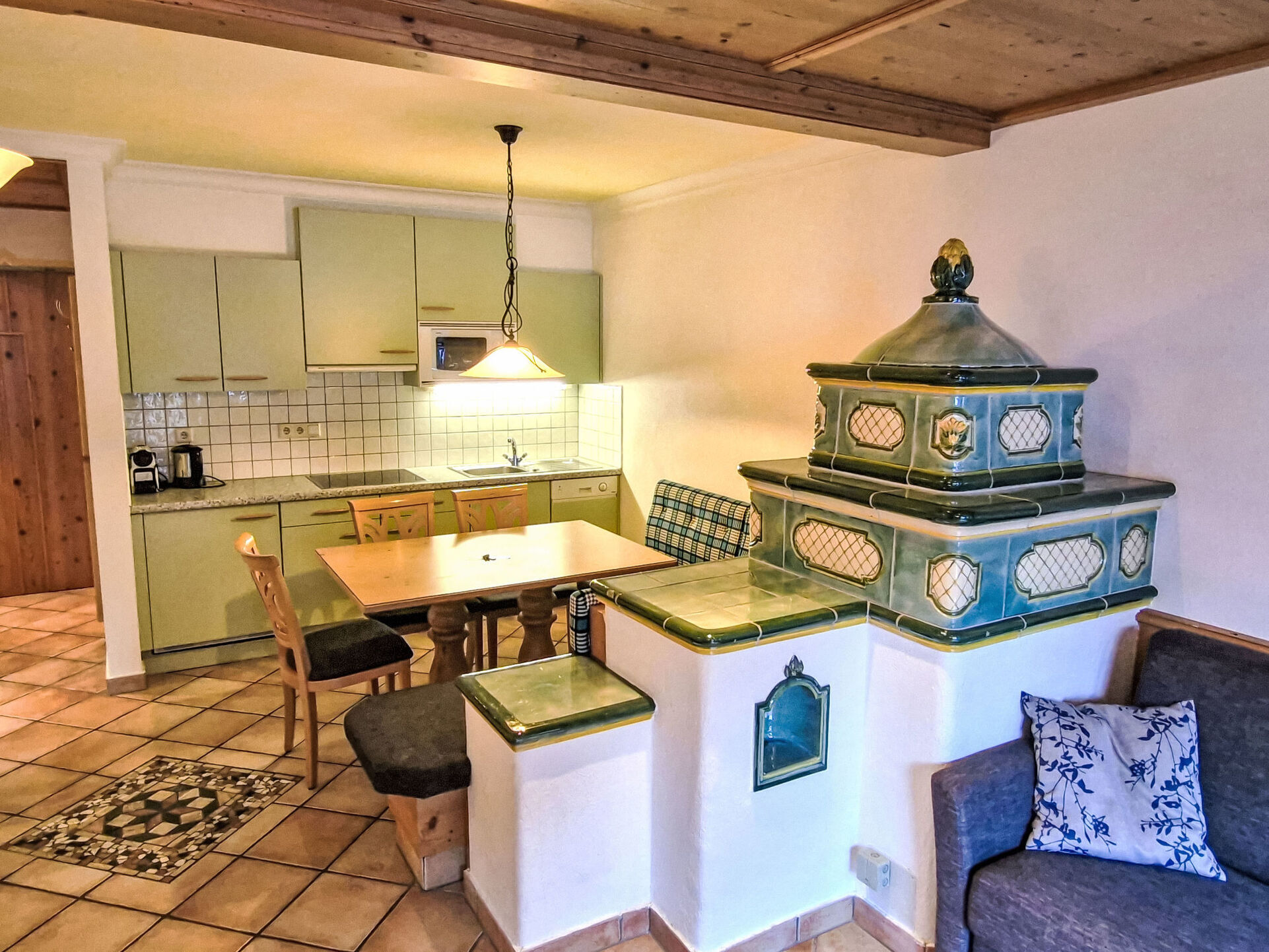 Kitchen / Dining Room