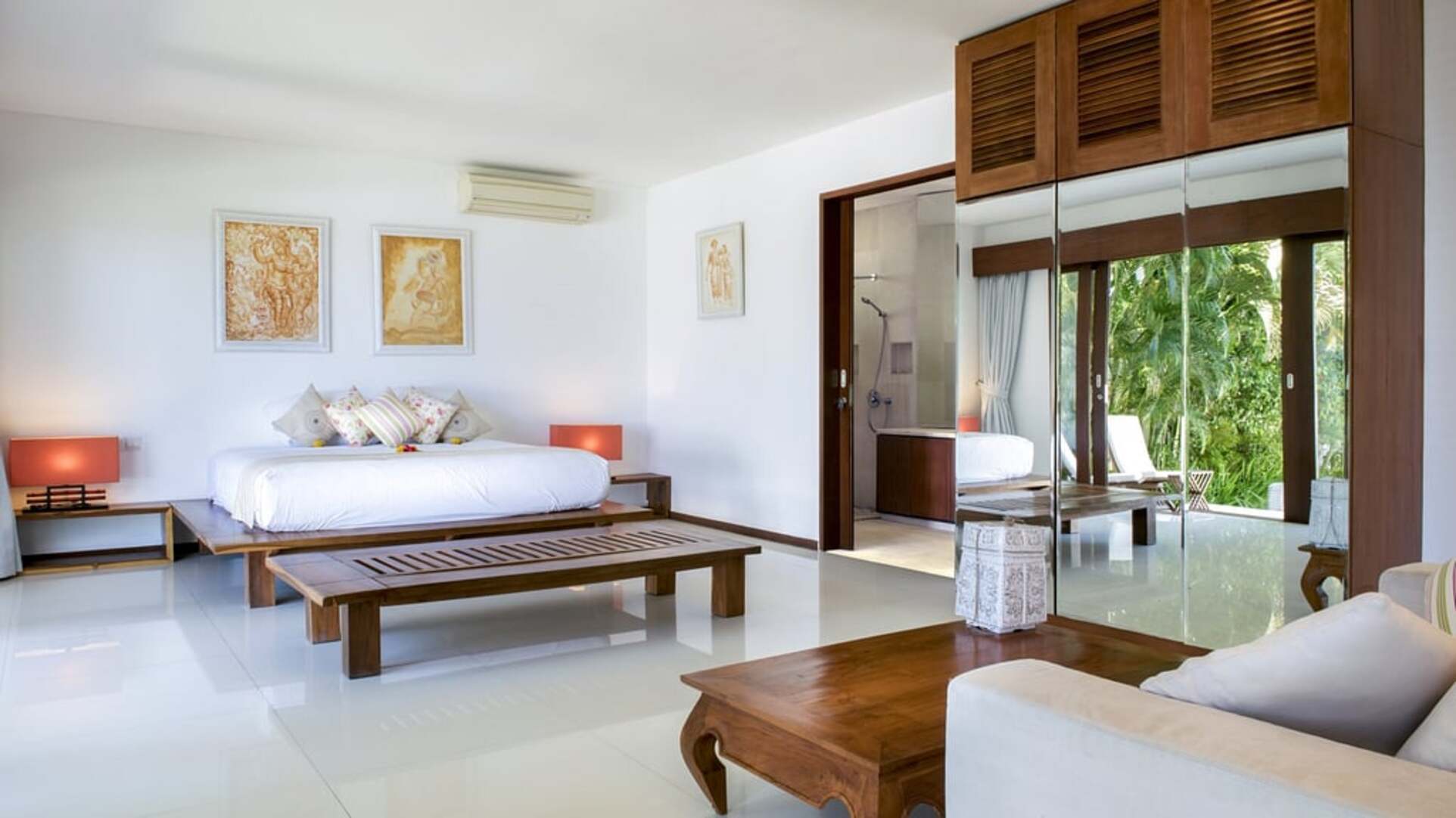 5 Star Villa Lulla – A Luxurious Beachfront Escape in Bali
