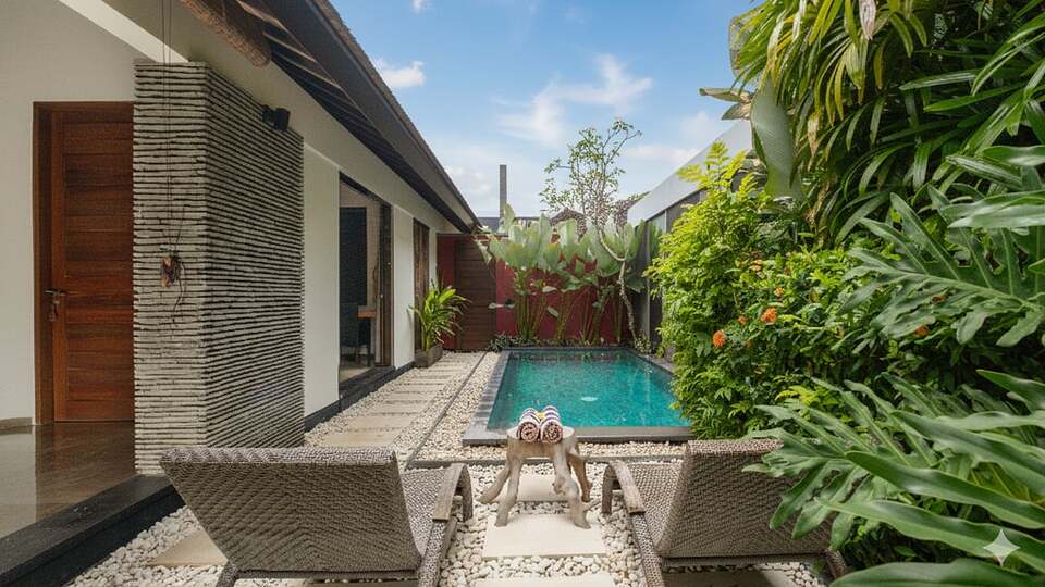 5 Star Anjali Villas – A Private Collection of Balinese Elegance